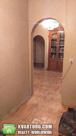 Sell 2-room apartment. Киев,  Комарова — photo 2