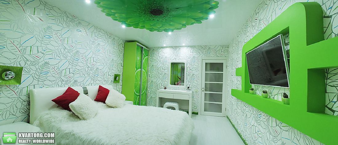 Sell 3-room apartment. Киев,  Урловская — photo 1