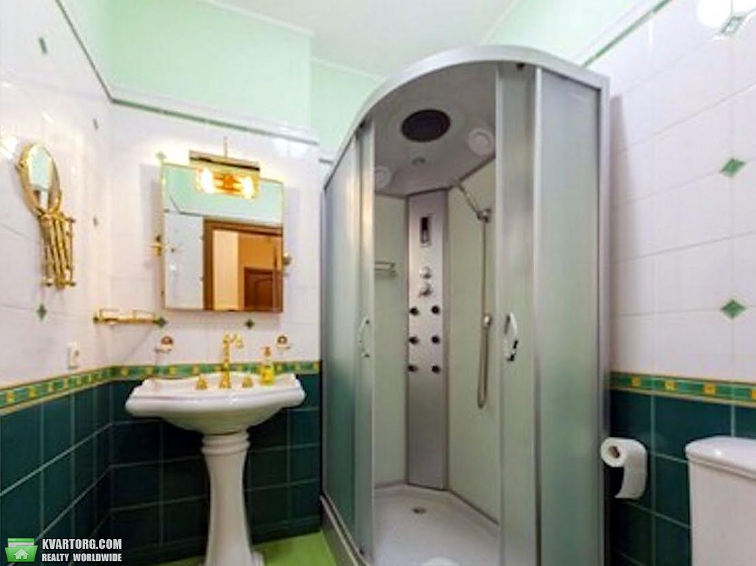 Rent out 3-room apartment. Киев,  Лескова — photo 7