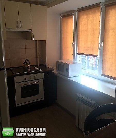 Sell 2-room apartment. Киев, Кирилловская — photo 2
