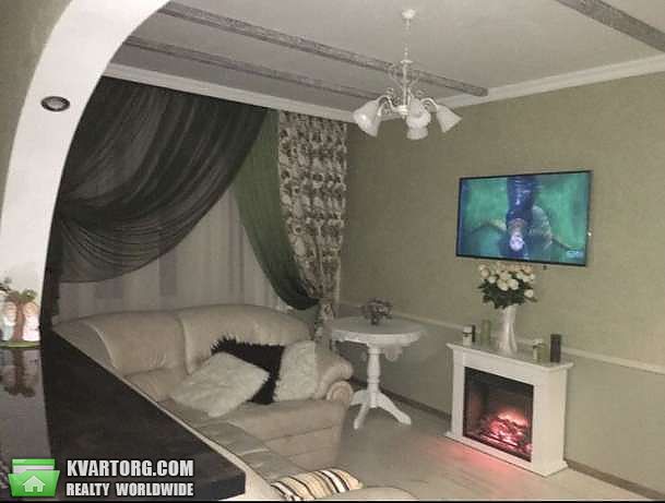 Rent out 2-room apartment. Киев,  Чавдар — photo 3