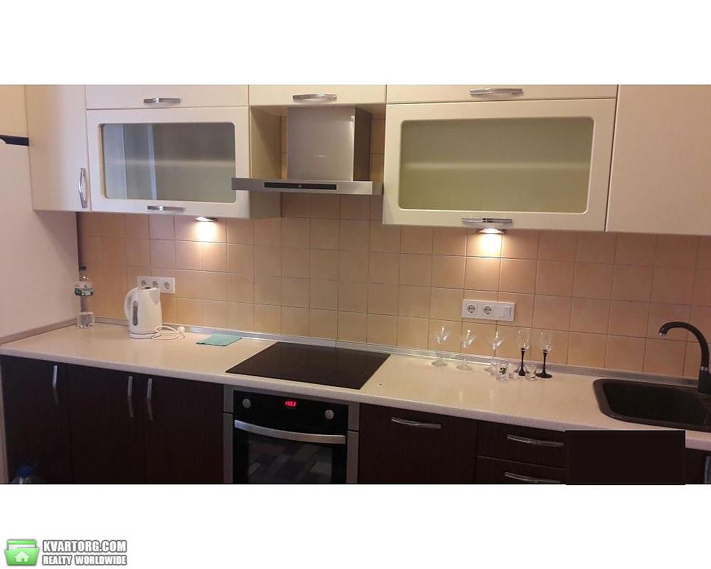Rent out 3-room apartment. Киев,  Красногвардейская — photo 2