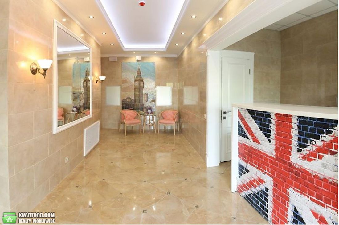 Rent out 2-room apartment. Киев, деловая — photo 10