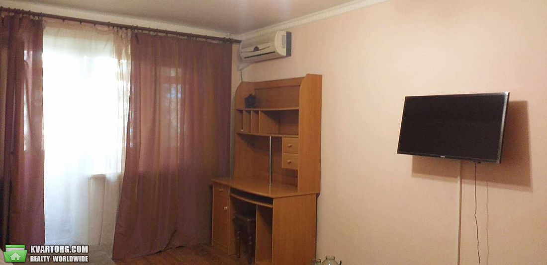 Rent out 1-room apartment. Одесса, Гайдара — photo 1