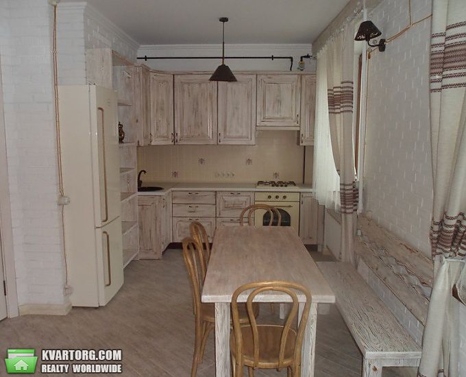 Rent out 2-room apartment. Киев,  Большая Васильковская — photo 3