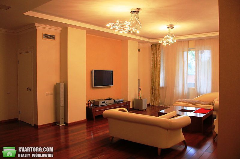 Rent out 4-room apartment. Днепропетровск, Шаумяна — photo 2