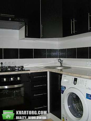 Rent out 2-room apartment. Киев,  Глебова — photo 2