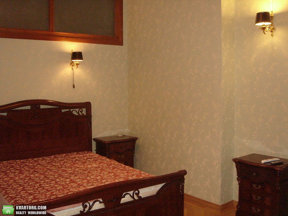 Rent out 3-room apartment. Киев, Трехсвятительская — photo 6