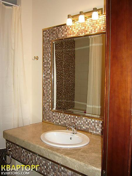 Rent out 2-room apartment. Одесса, Королева — photo 1