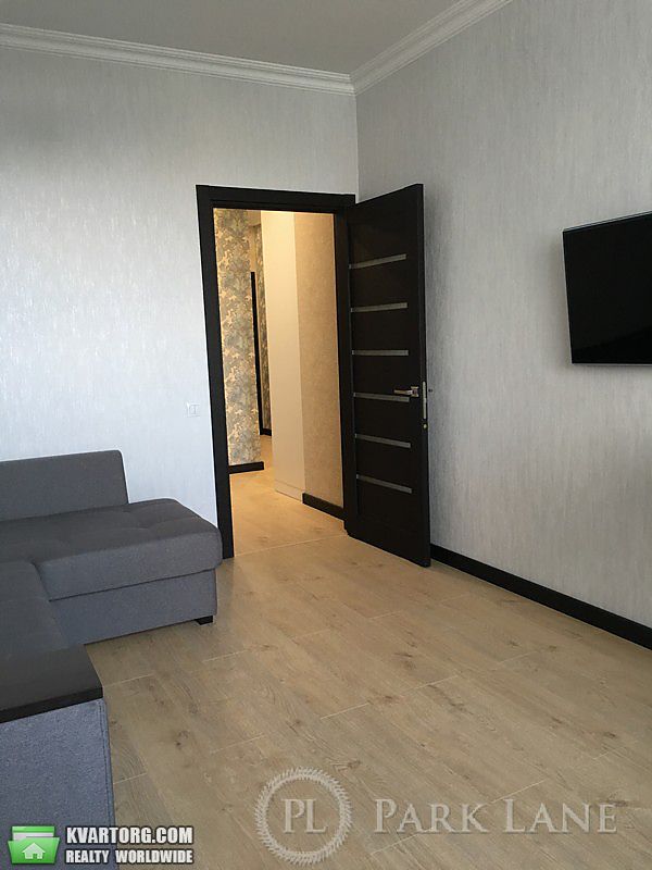 Sell 2-room apartment. Киев,  Ломоносова — photo 2