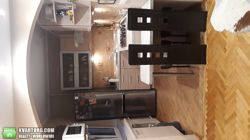 Rent out 3-room apartment. Киев, Гарматная — photo 1