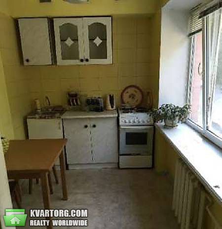 Sell 2-room apartment. Киев,  Краснознаменная — photo 2