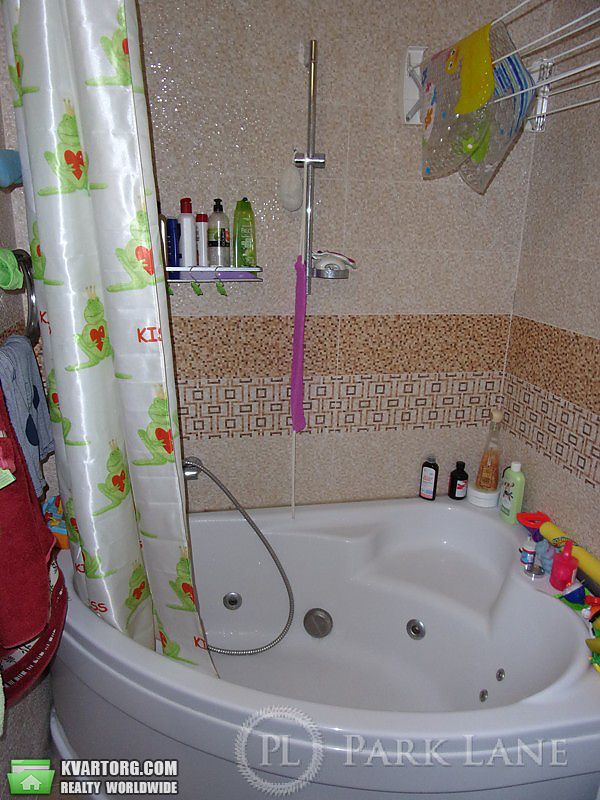 Sell 3-room apartment. Киев,  Радужная — photo 7