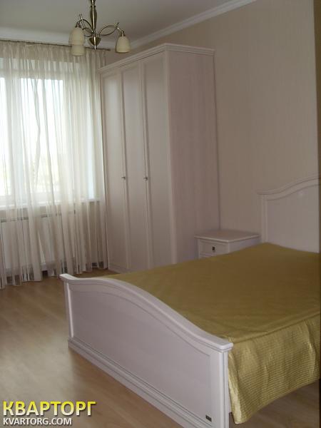 Rent out 3-room apartment. Киев,  Оболонская наб — photo 8