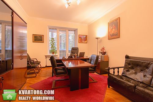 Rent out 3-room apartment. Киев, ул. Липская — photo 1