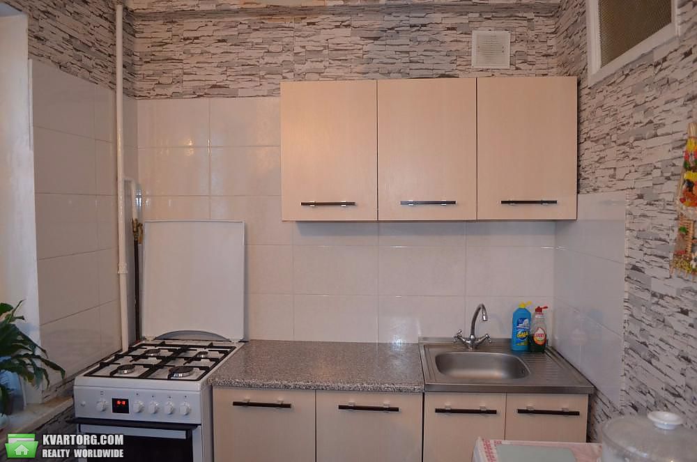 Sell 1-room apartment. Киев,  Воскресенская — photo 2