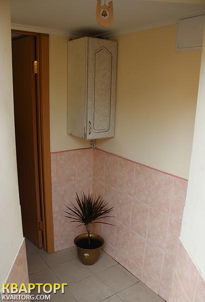 Rent out office. Киев,  Десятинная — photo 1