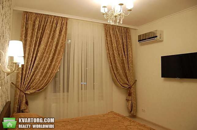 Rent out 2-room apartment. Одесса, Радужный массив — photo 1