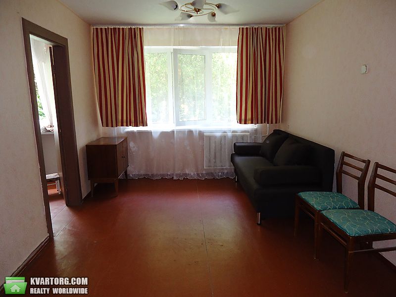Rent out 2-room apartment. Киев,  Донца — photo 4