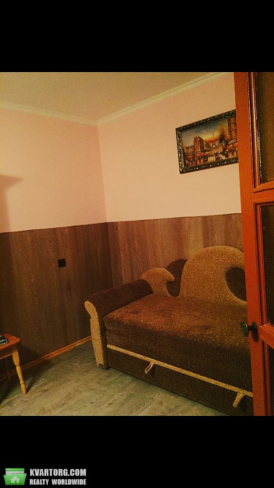 Rent out 2-room apartment. Киев, Леся Курбаса просп. — photo 2
