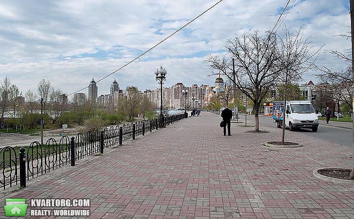 Sell 2-room apartment. Киев,  Приречная — photo 1