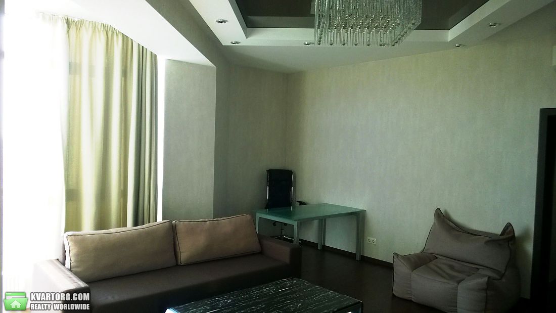 Sell 2-room apartment. Киев,  Соломенская — photo 3