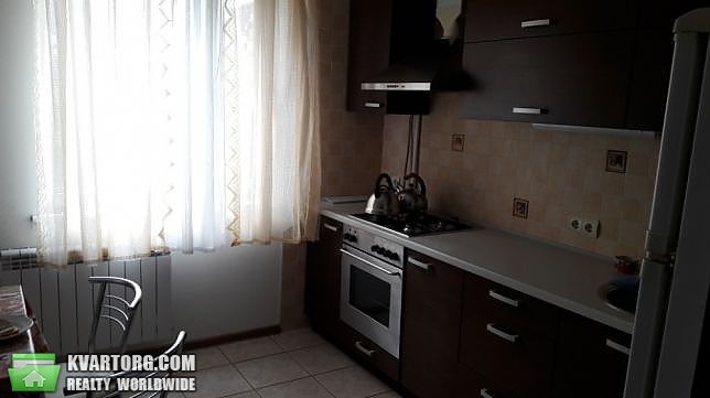 Rent out 3-room apartment. Киев,  Героев Днепра — photo 1