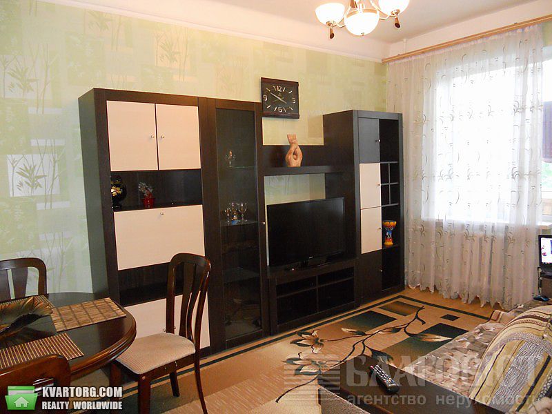 Sell 2-room apartment. Киев,  Антонова — photo 1