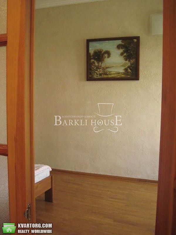 Rent out 3-room apartment. Киев,  Предславинская — photo 10