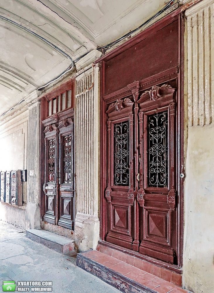 Sell 4-room apartment. Одесса, Карантинная — photo 1