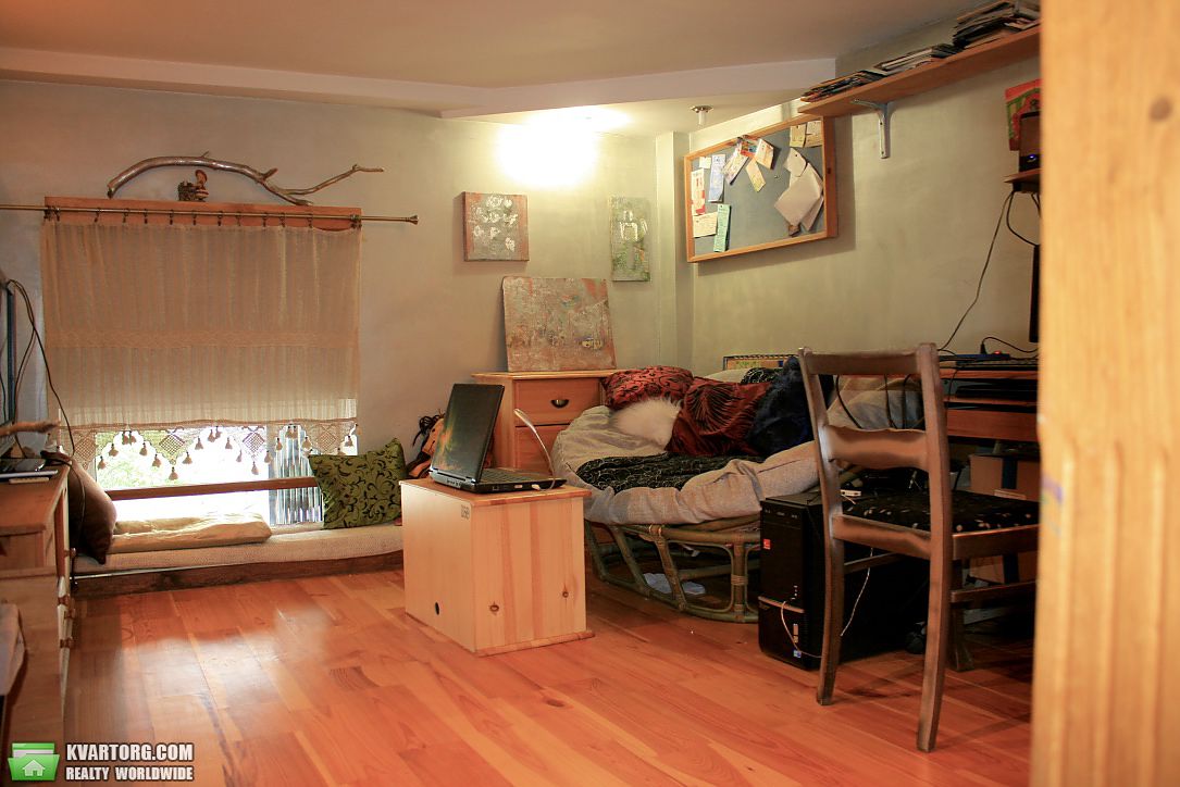 Rent out 3-room apartment. Киев,  Константиновская — photo 3