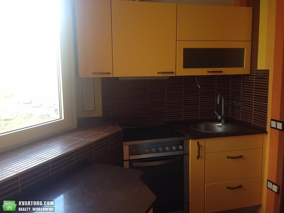 Sell 3-room apartment. Киев,  Руденко — photo 2