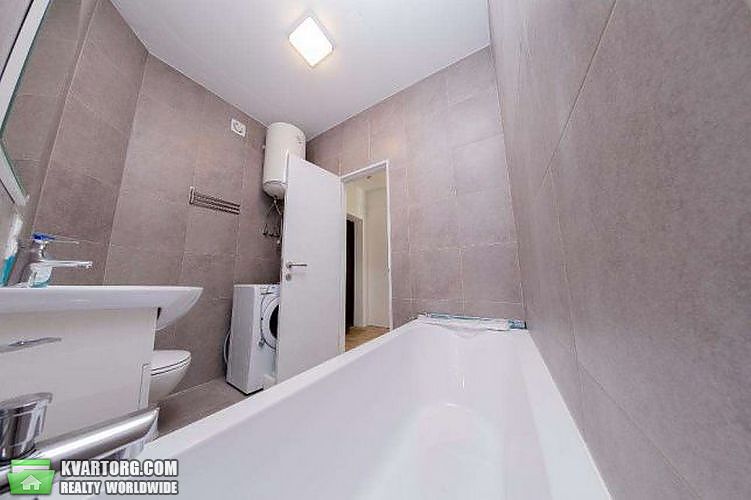 Rent out 1-room apartment. Киев, проспект победы — photo 9