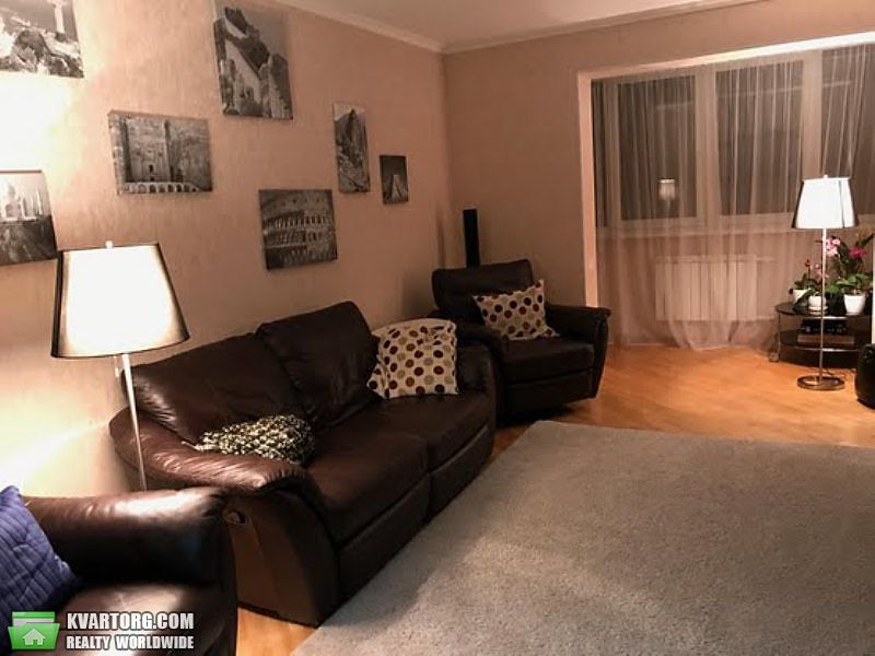 Sell 4-room apartment. Киев,  Порика — photo 10