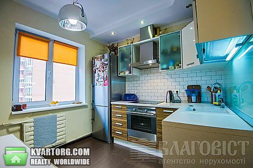 Sell 2-room apartment. Киев,  Гайдай Зои — photo 1