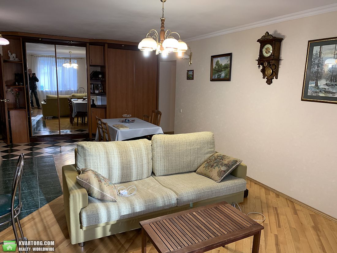 Sell 4-room apartment. Киев,  Драгомирова — photo 7