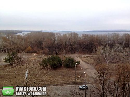Rent out 2-room apartment. Днепропетровск, Набережная Победы — photo 1