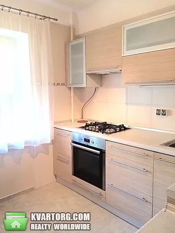 Rent out 2-room apartment. Киев, Русановская набережная — photo 1
