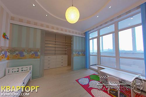 Sell 3-room apartment. Киев,  Драгомирова — photo 9