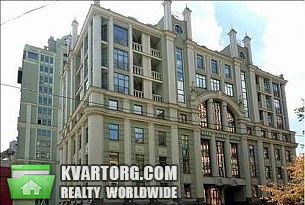 Sell 4-room apartment. Киев, олеся гончара — photo 1