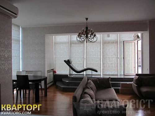 Sell 5-room apartment. Киев,  Дмитриевская — photo 1