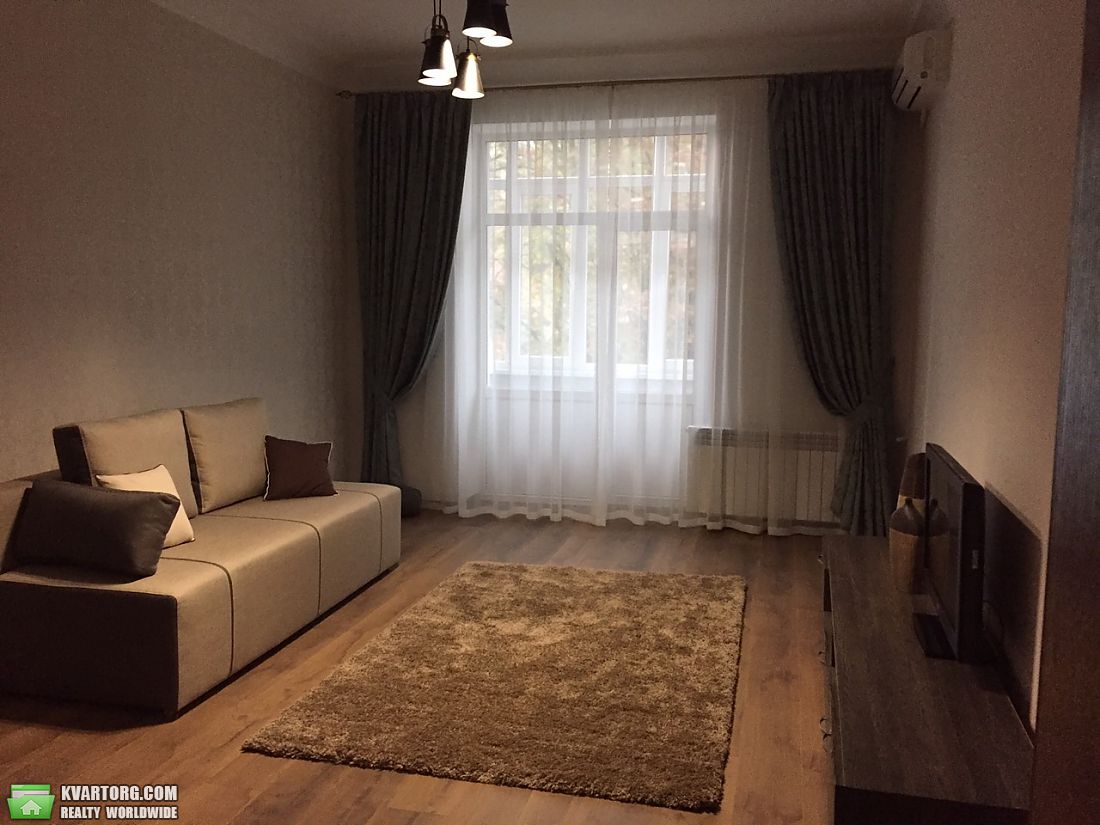 Rent out 2-room apartment. Киев,  Мечникова — photo 2