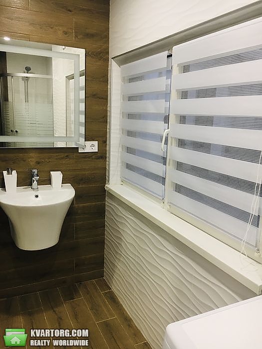 Rent out 3-room apartment. Львов, Лепкого — photo 7