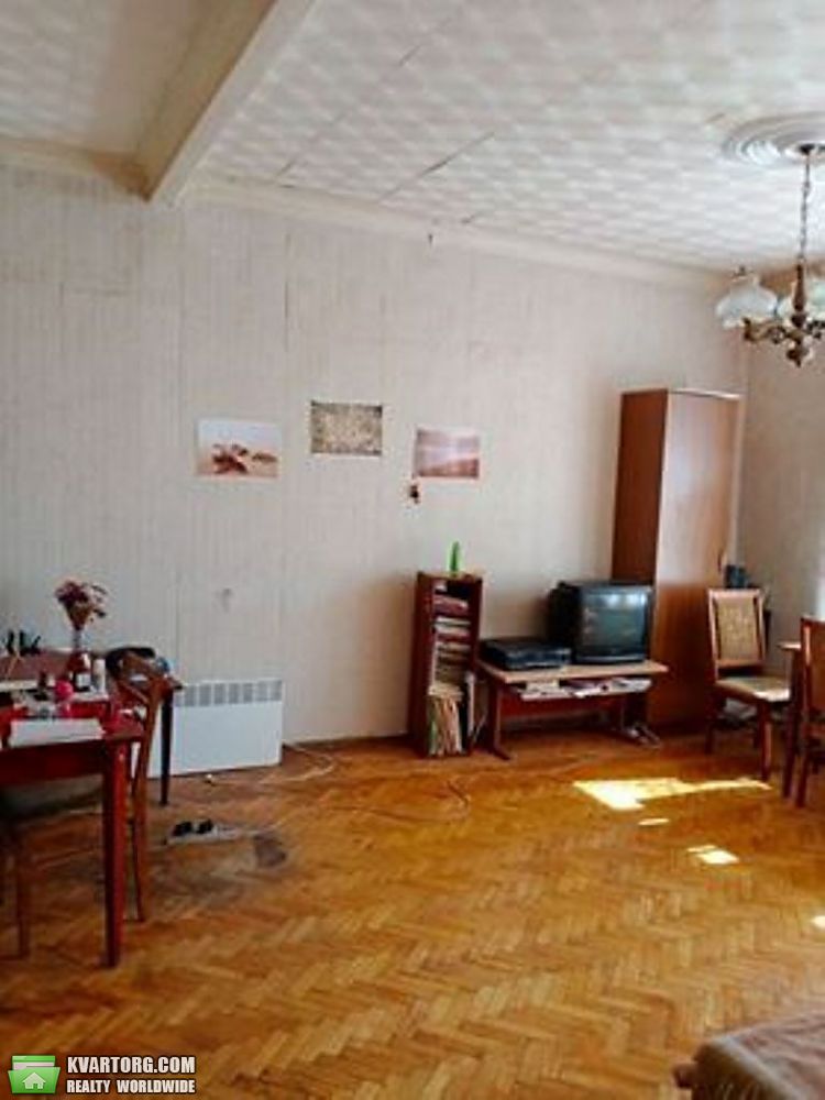 Sell 4-room apartment. Киев,  Костельная — photo 1