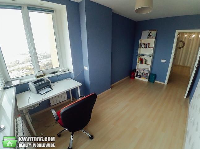 Rent out 3-room apartment. Киев, левитана — photo 10