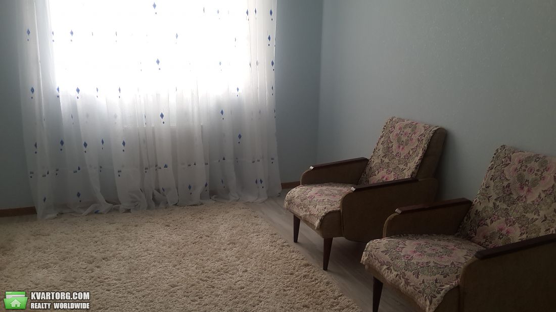 Rent out 2-room apartment. Киевская обл., Боголюбова — photo 2
