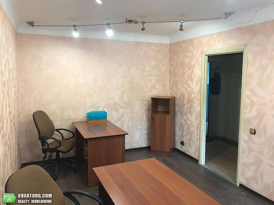 Sell 1-room apartment. Киев,  Введенская — photo 1