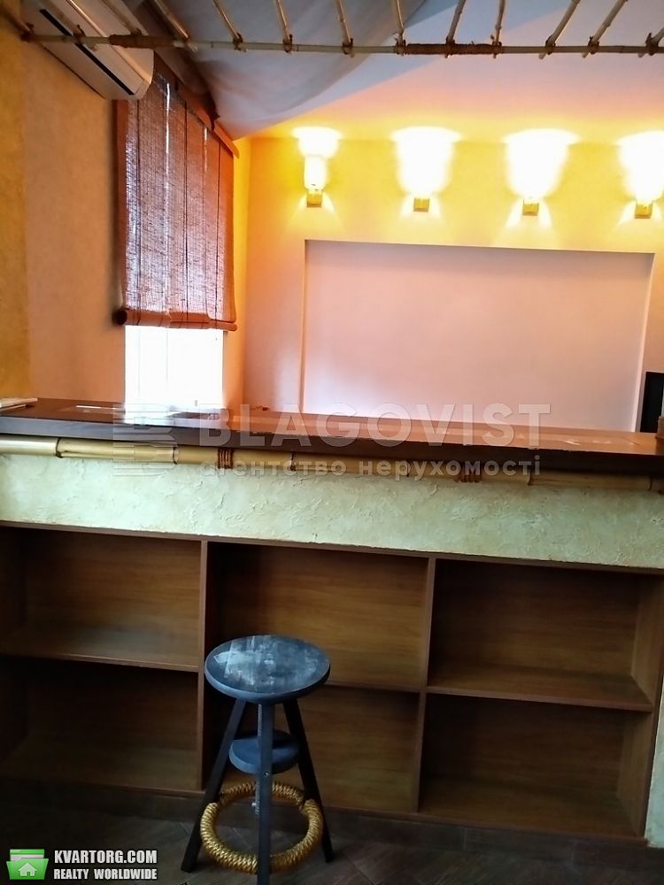 Sell 2-room apartment. Киев,  Щорса — photo 2