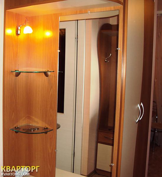 Rent out 1-room apartment. Киев,  Черновола — photo 4