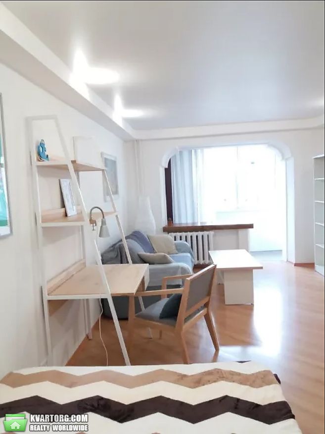 Rent out 1-room apartment. Киев,  Московская — photo 2